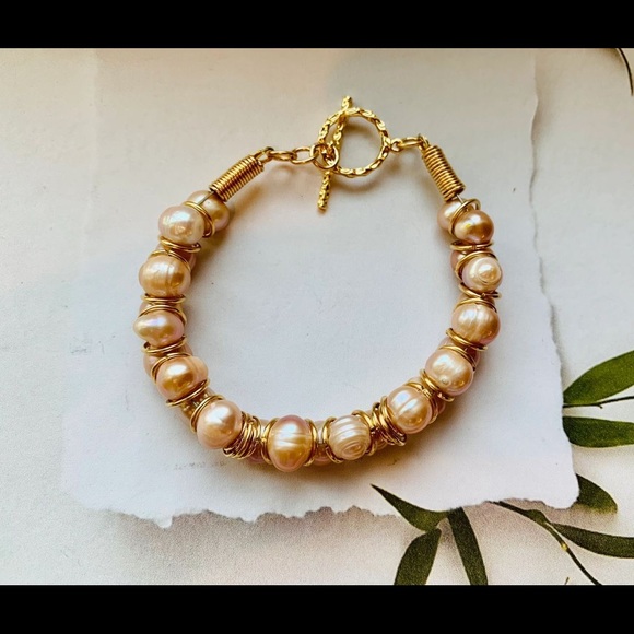 18K Gold Fill Pearl Goddess Bracelet - Picture 3 of 4